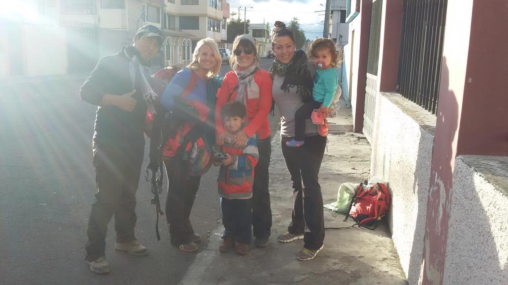 Hostel Sendero De Volcanes Латакунга Екстериор снимка