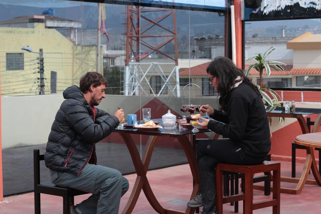 Hostel Sendero De Volcanes Латакунга Екстериор снимка
